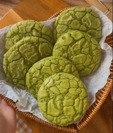 Brownies au matcha et cookies savoureux, dessert irrésistible au chocolat